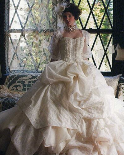 ウェディングドレス